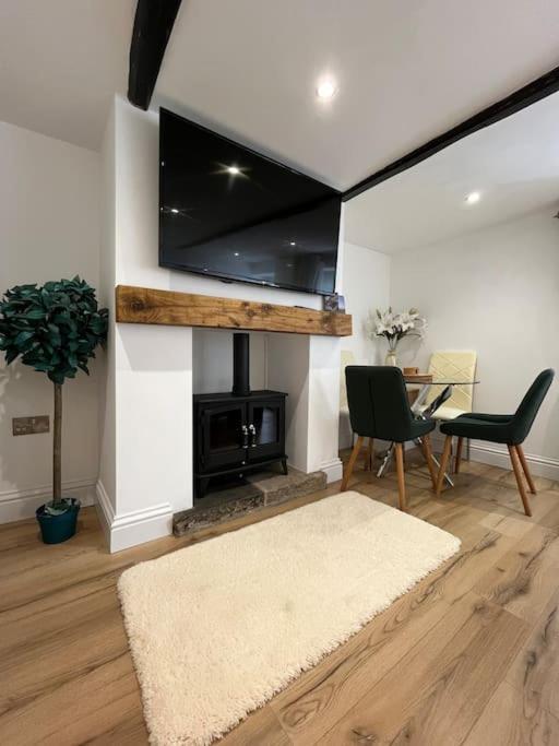 Millstone Cottage Newmillerdam Hill Top Bagian luar foto